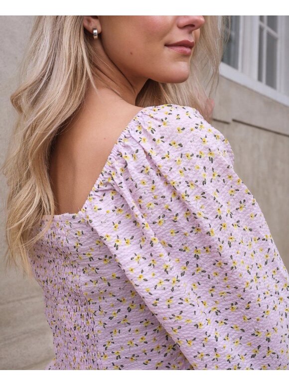 Vanilia Modetøj til Kvinder - - - CAROS MINI FLOWER DRESS