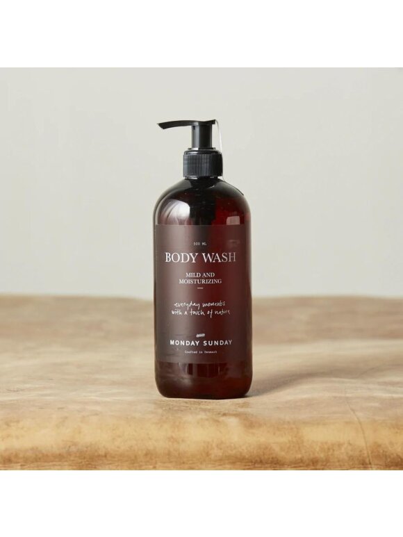 MONDAY SUNDAY - MOMENTS BODY WASH 500ML