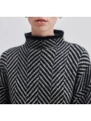 SECOND FEMALE - HERRIN KNIT T-NECK