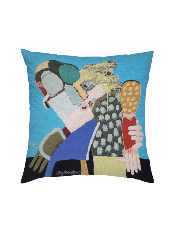 POULIN DESIGN - KISS ME