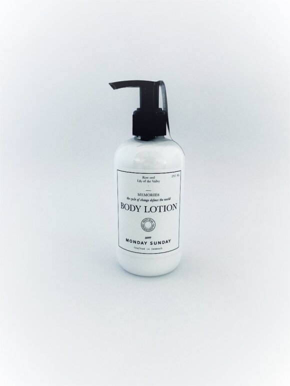 MONDAY SUNDAY - MEMORIES BODYLOTION 250 ML